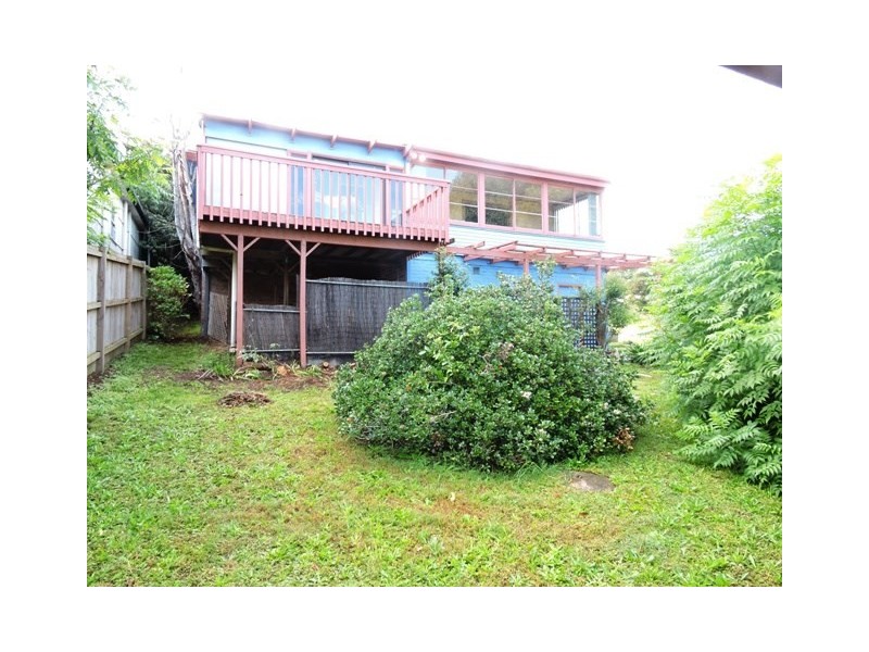 402 MANN Street, North Gosford NSW 2250