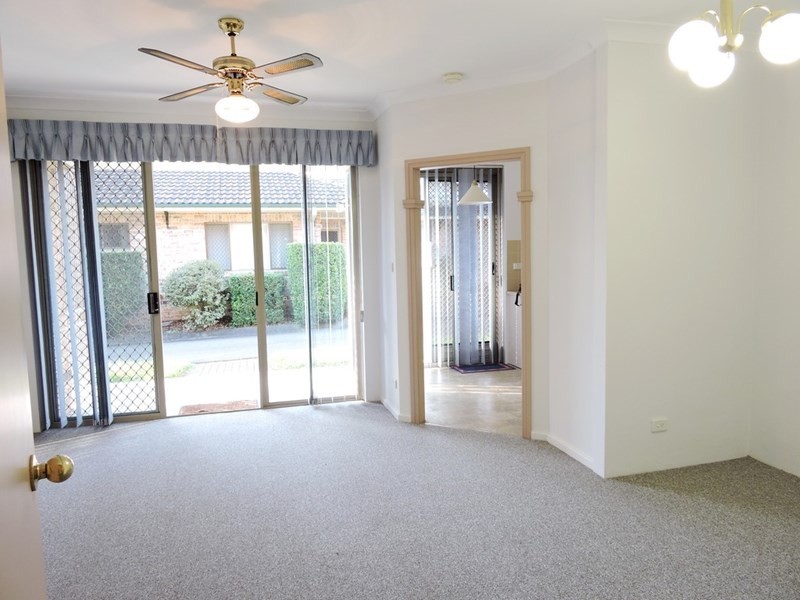 15/12-20 Kinnara Avenue, Wyoming NSW 2250