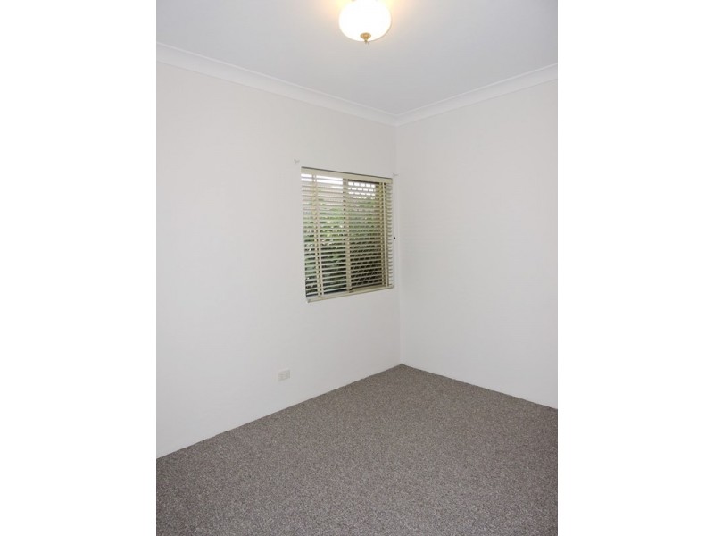 15/12-20 Kinnara Avenue, Wyoming NSW 2250