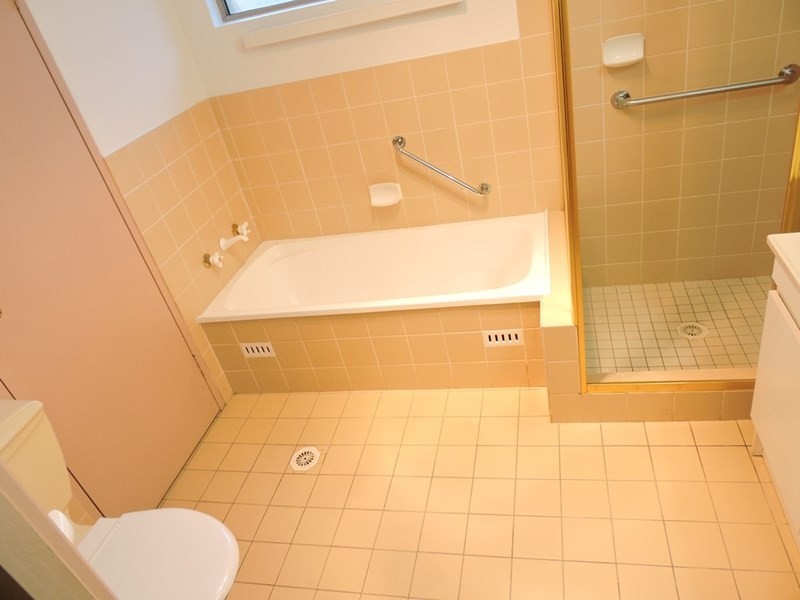 15/12-20 Kinnara Avenue, Wyoming NSW 2250