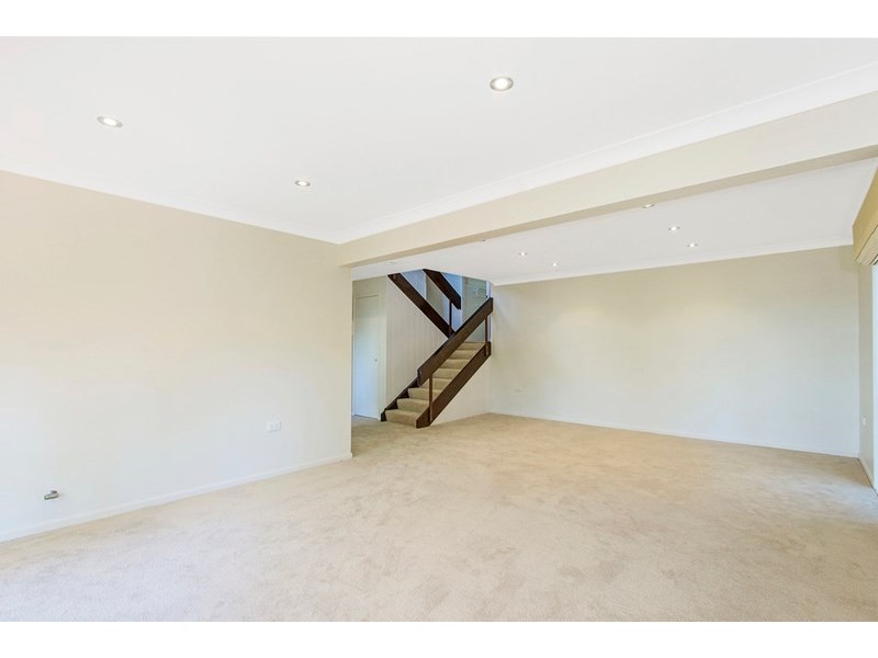 11 Kateena Avenue, Tascott NSW 2250