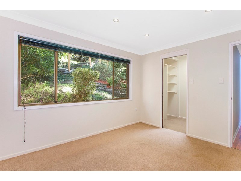 11 Kateena Avenue, Tascott NSW 2250