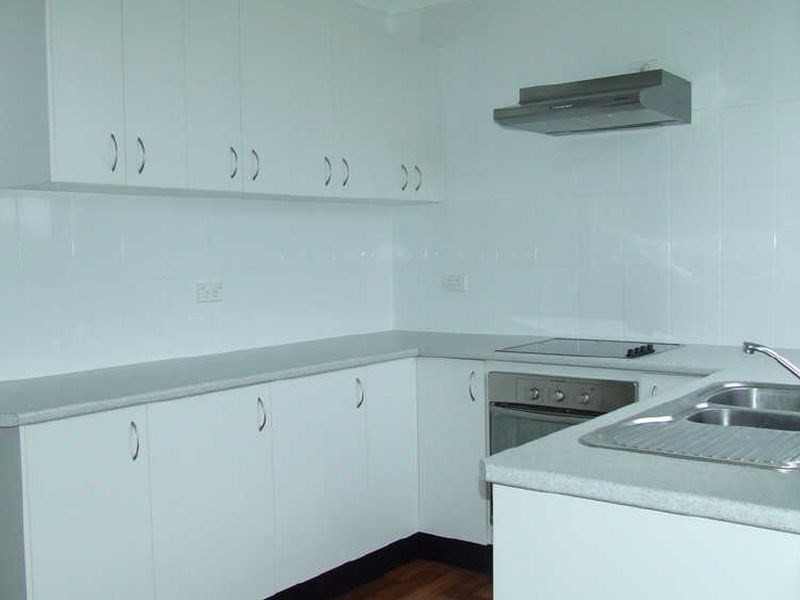 8 Dolly Avenue, Springfield NSW 2250