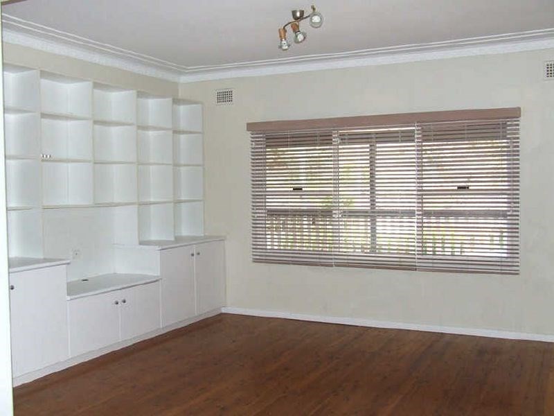 8 Dolly Avenue, Springfield NSW 2250