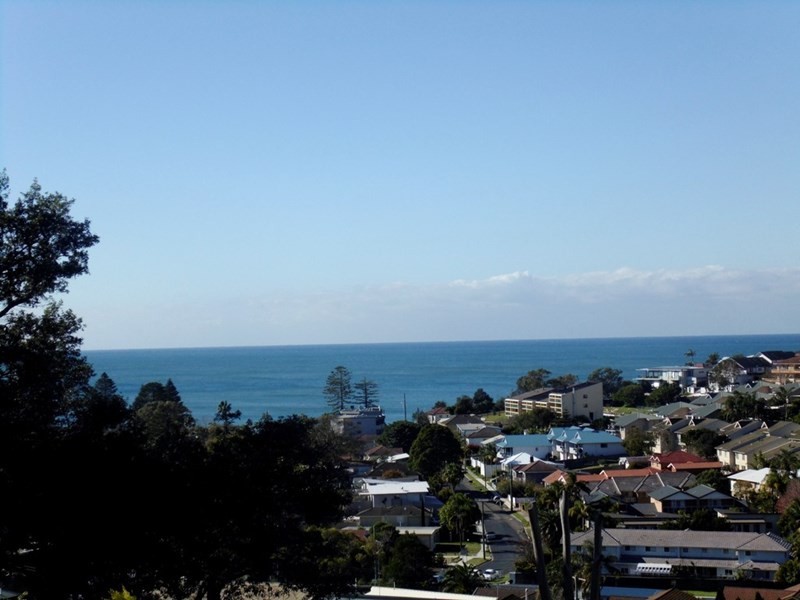 5b Cottee Crescent, Terrigal NSW 2260