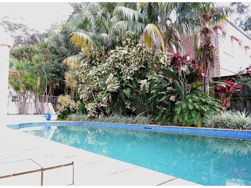 8 Moores Road, Avoca Beach NSW 2251