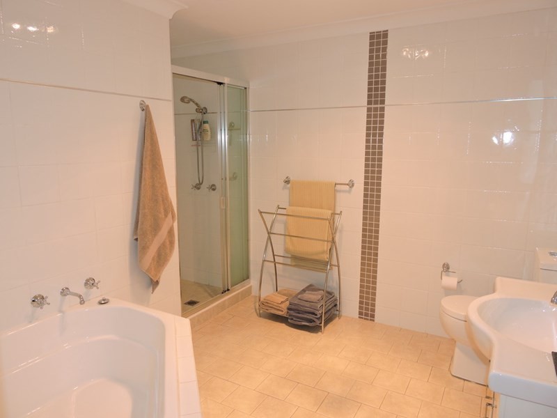 11/187-189 Albany Street, Point Frederick NSW 2250