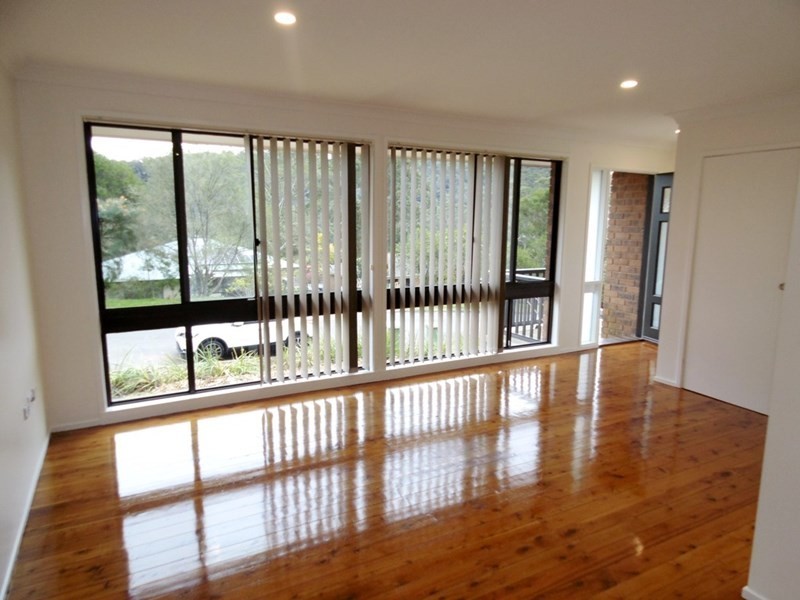 19 Holland Close, Springfield NSW 2250