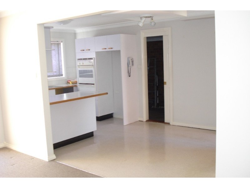 24 York Street, East Gosford NSW 2250