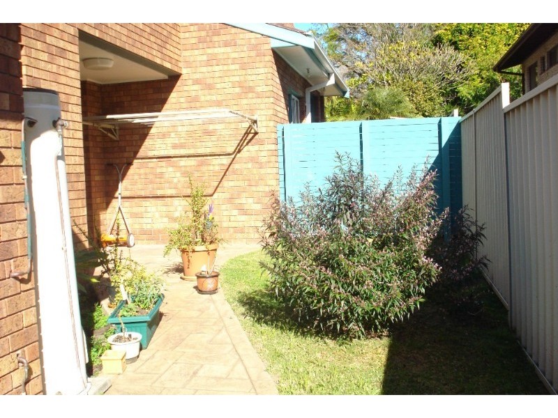 24 York Street, East Gosford NSW 2250