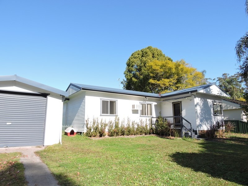 28 Dalton Street, Wyoming NSW 2250