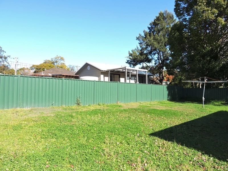 28 Dalton Street, Wyoming NSW 2250