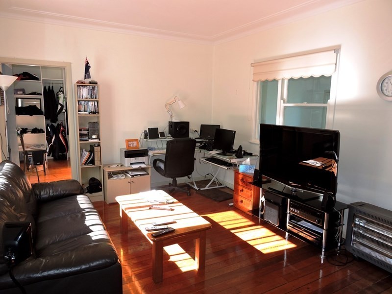 28 Dalton Street, Wyoming NSW 2250