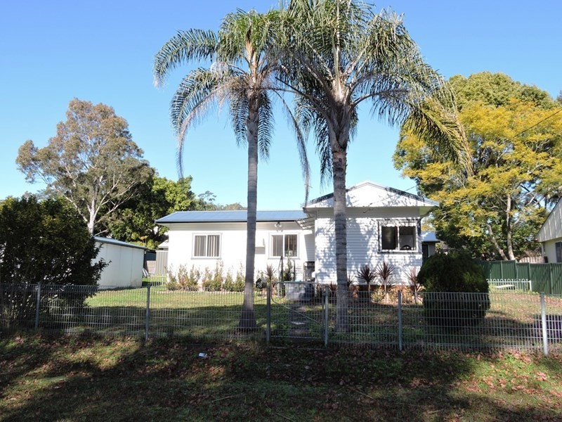 28 Dalton Street, Wyoming NSW 2250