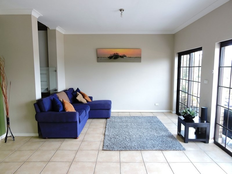 1/1 Joseph Lloyd Close, Gosford NSW 2250