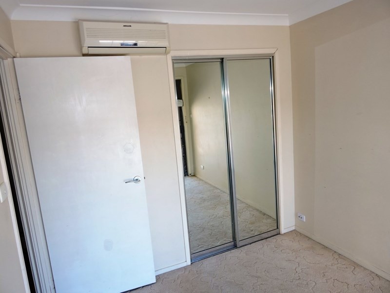 1/1 Joseph Lloyd Close, Gosford NSW 2250