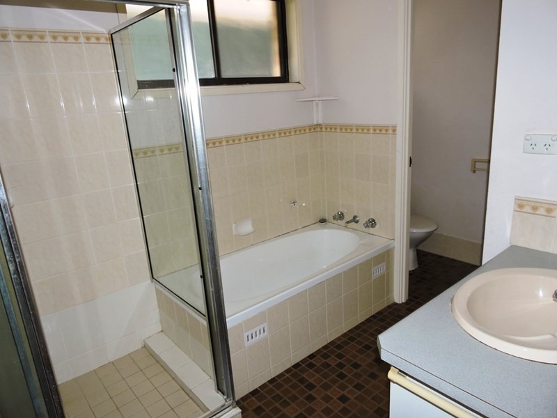 1/1 Joseph Lloyd Close, Gosford NSW 2250