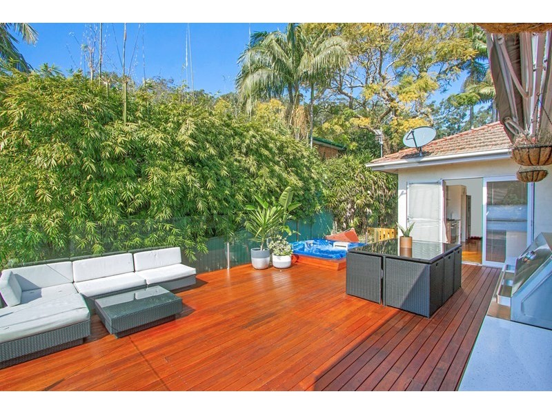 290 Avoca Drive, Green Point NSW 2251
