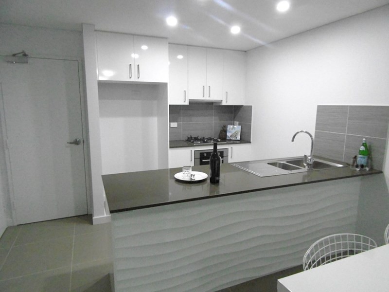 20/10-12 Batley Street, Gosford NSW 2250