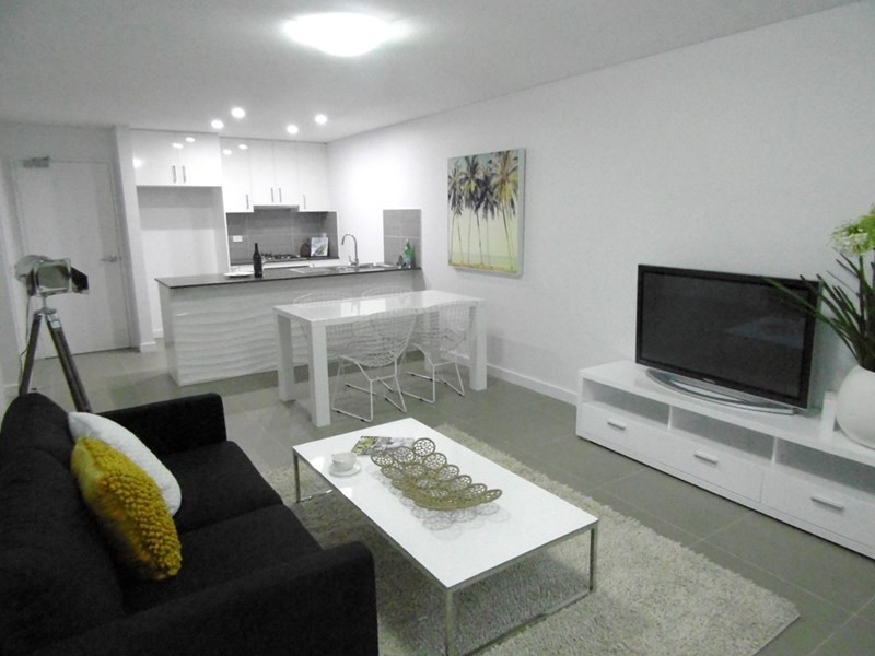 20/10-12 Batley Street, Gosford NSW 2250