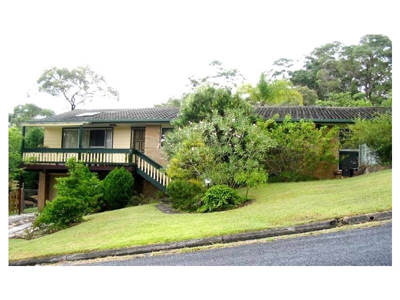 2 Andra Place, Wyoming NSW 2250