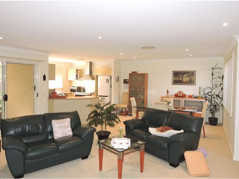 4/6 Bradys Gully Road, North Gosford NSW 2250