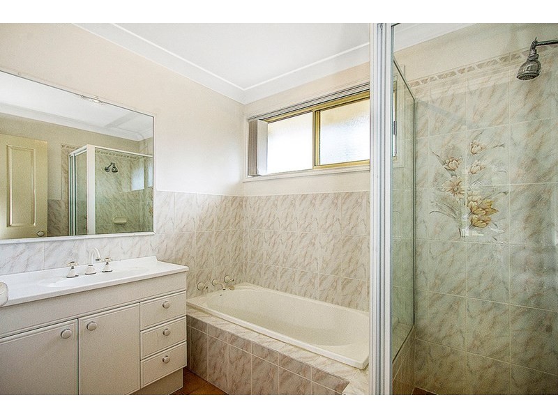 40 Strand Avenue, Narara NSW 2250