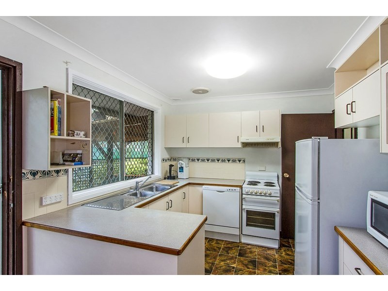 13 Fuchsia Street, Wyoming NSW 2250