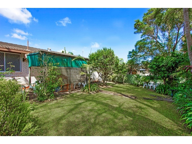 13 Fuchsia Street, Wyoming NSW 2250