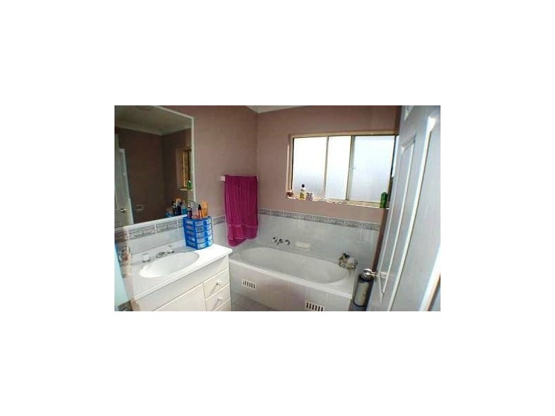 32/145 Faunce Street, Gosford NSW 2250