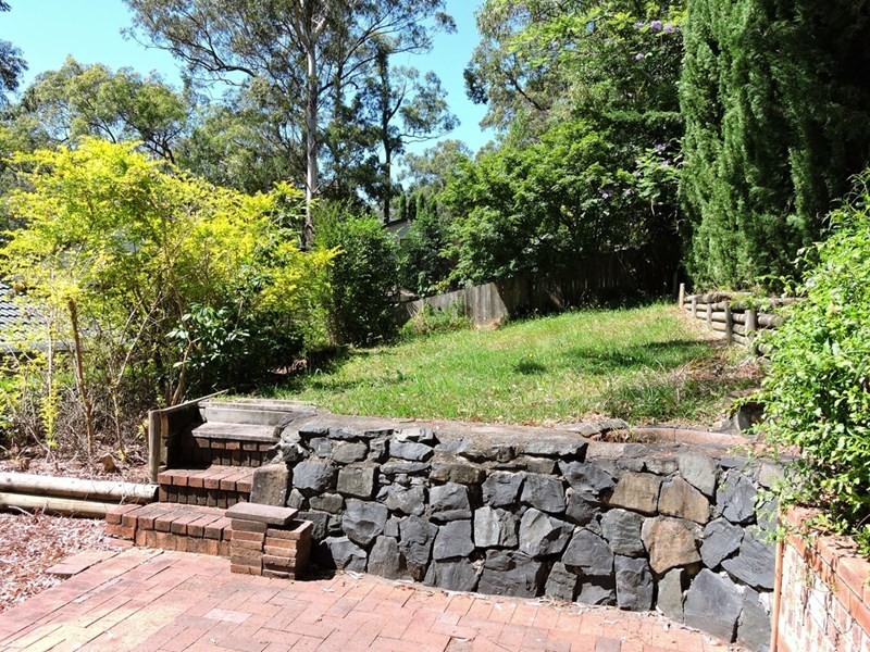 12 Maya Street, Wyoming NSW 2250