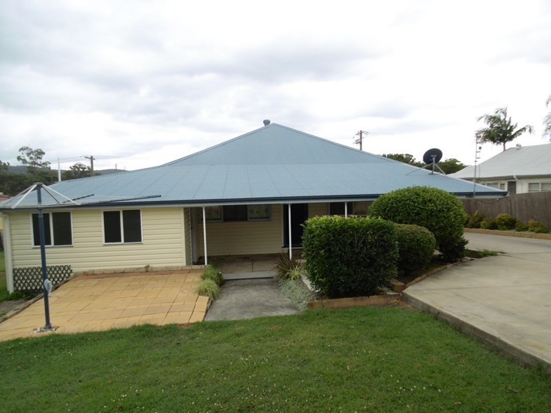 10 Cary Street, Wyoming NSW 2250