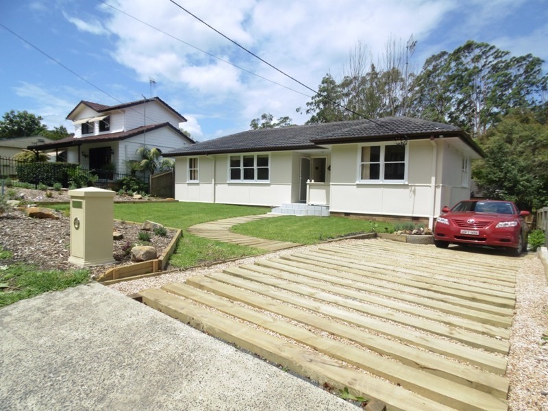 10 ROSLYN Street, Springfield NSW 2250