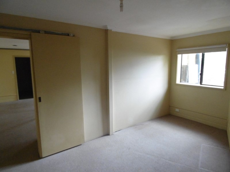 60 WARATAH Street, East Gosford NSW 2250