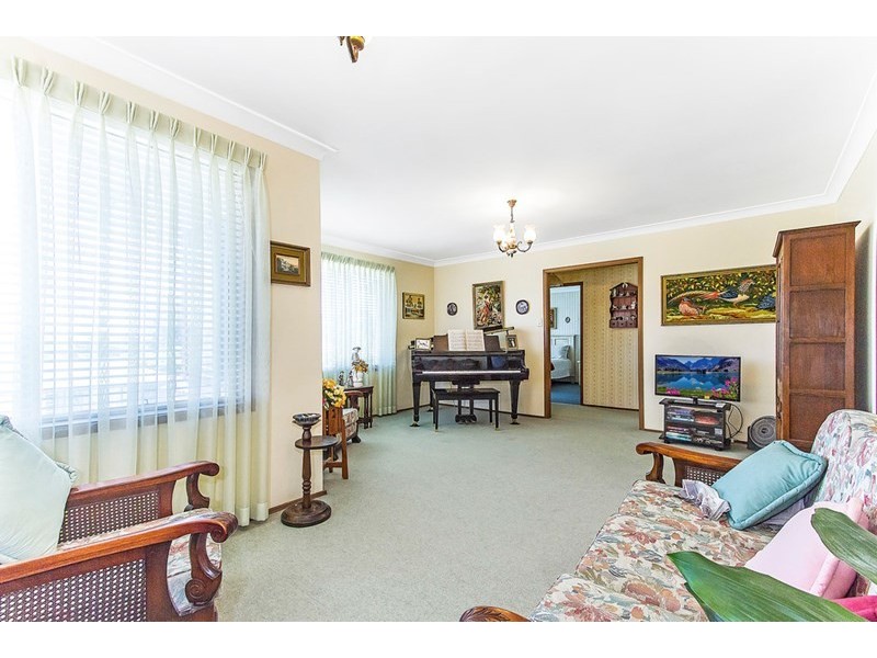 9 Narooma Road, Niagara Park NSW 2250