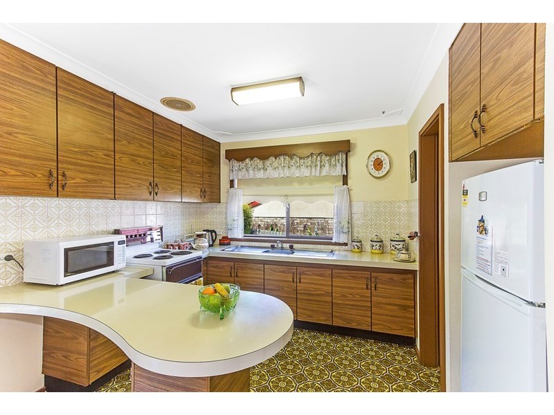 9 Narooma Road, Niagara Park NSW 2250