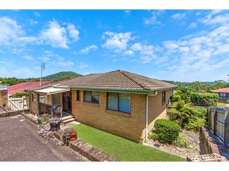 9 Narooma Road, Niagara Park NSW 2250
