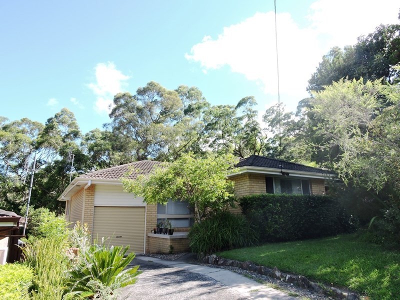 35 South Crescent, North Gosford NSW 2250