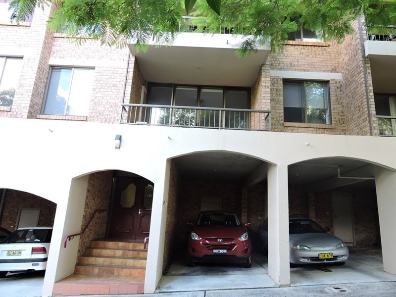 22/62 Beane Street, Gosford NSW 2250