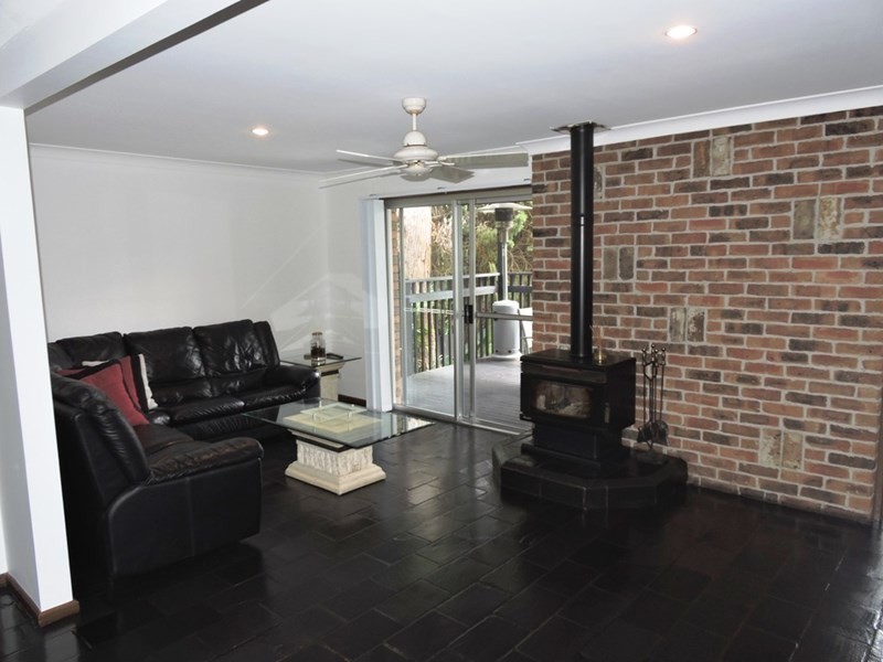 7 Wullun Close, North Gosford NSW 2250