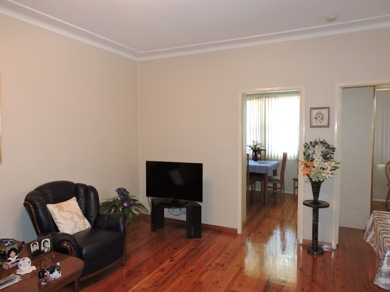 1/193 Albany Street, Point Frederick NSW 2250