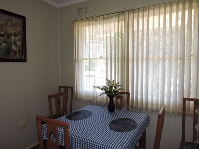 1/193 Albany Street, Point Frederick NSW 2250