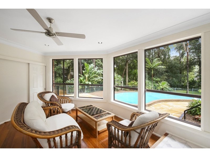 33a Calantha Drive, Wyoming NSW 2250