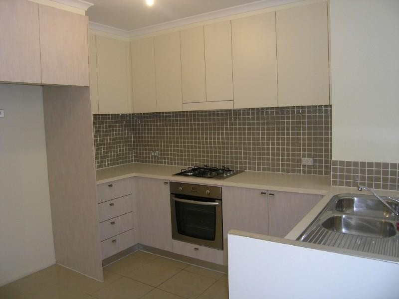 111/80 John Whiteway Drive, Gosford NSW 2250