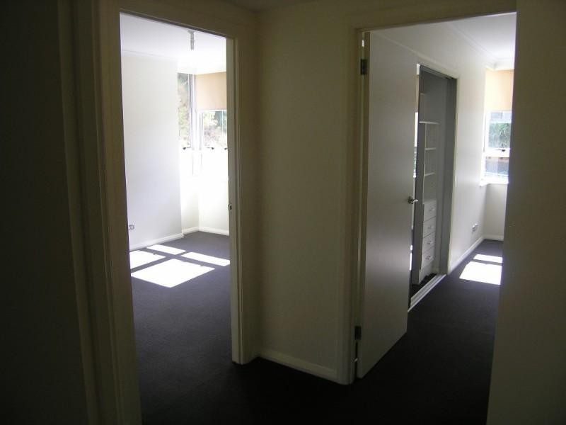 111/80 John Whiteway Drive, Gosford NSW 2250