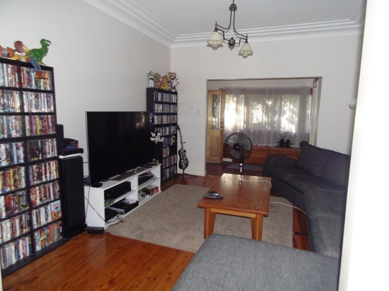 404 MANN Street, Gosford NSW 2250