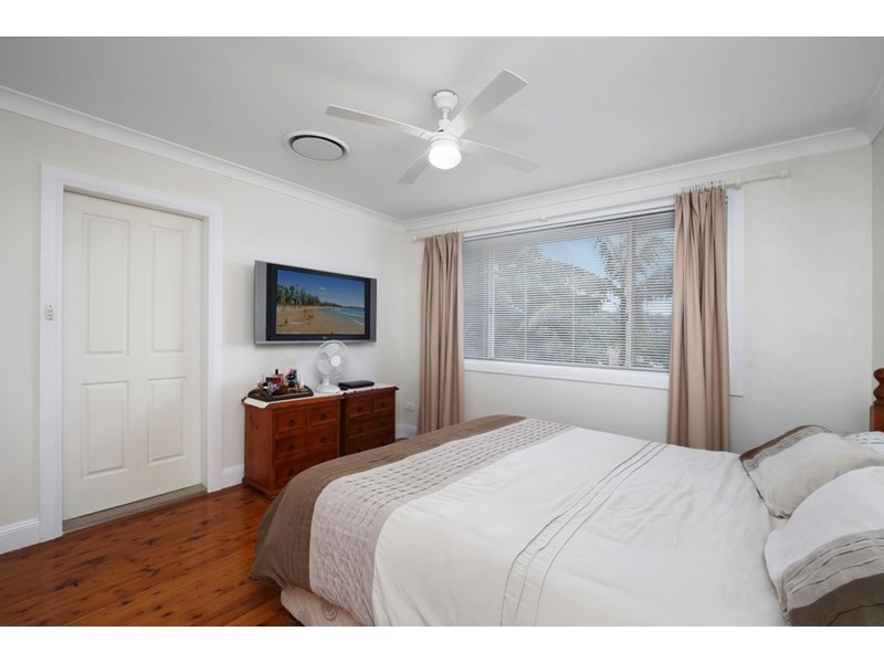 28 Georgia Avenue, Wyoming NSW 2250