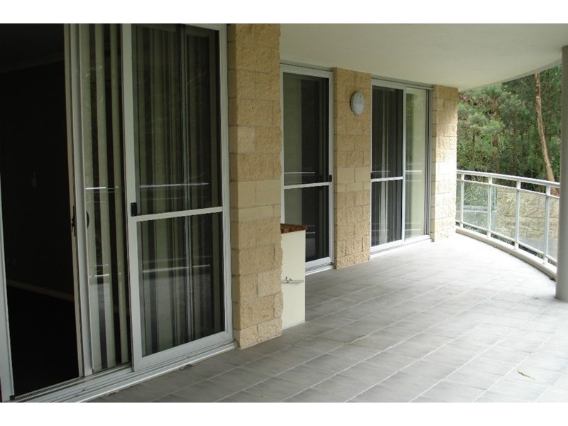 434/80 John Whiteway Drive, Gosford NSW 2250