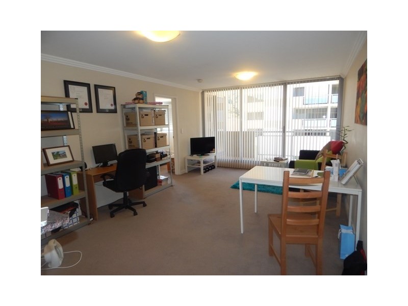 24/12 Baker Street, Gosford NSW 2250