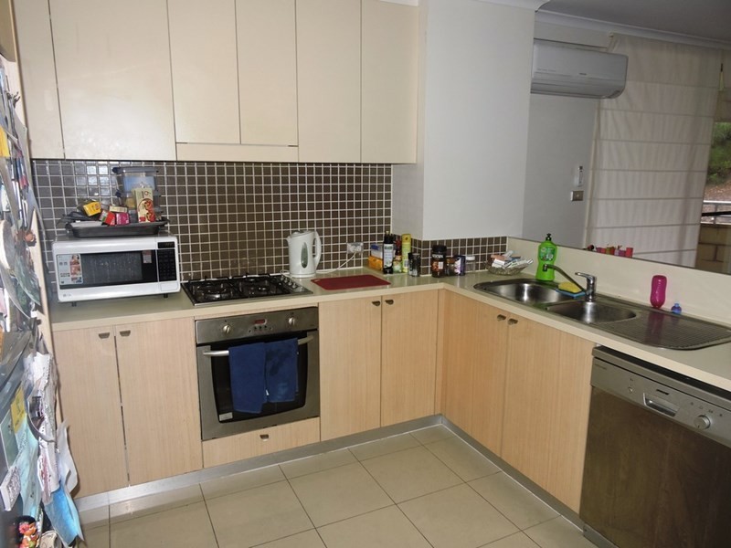 321/80 John Whiteway Drive, Gosford NSW 2250